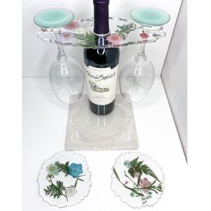 6 Pieces Wine Bundle! Resin Home Decor/Accents
